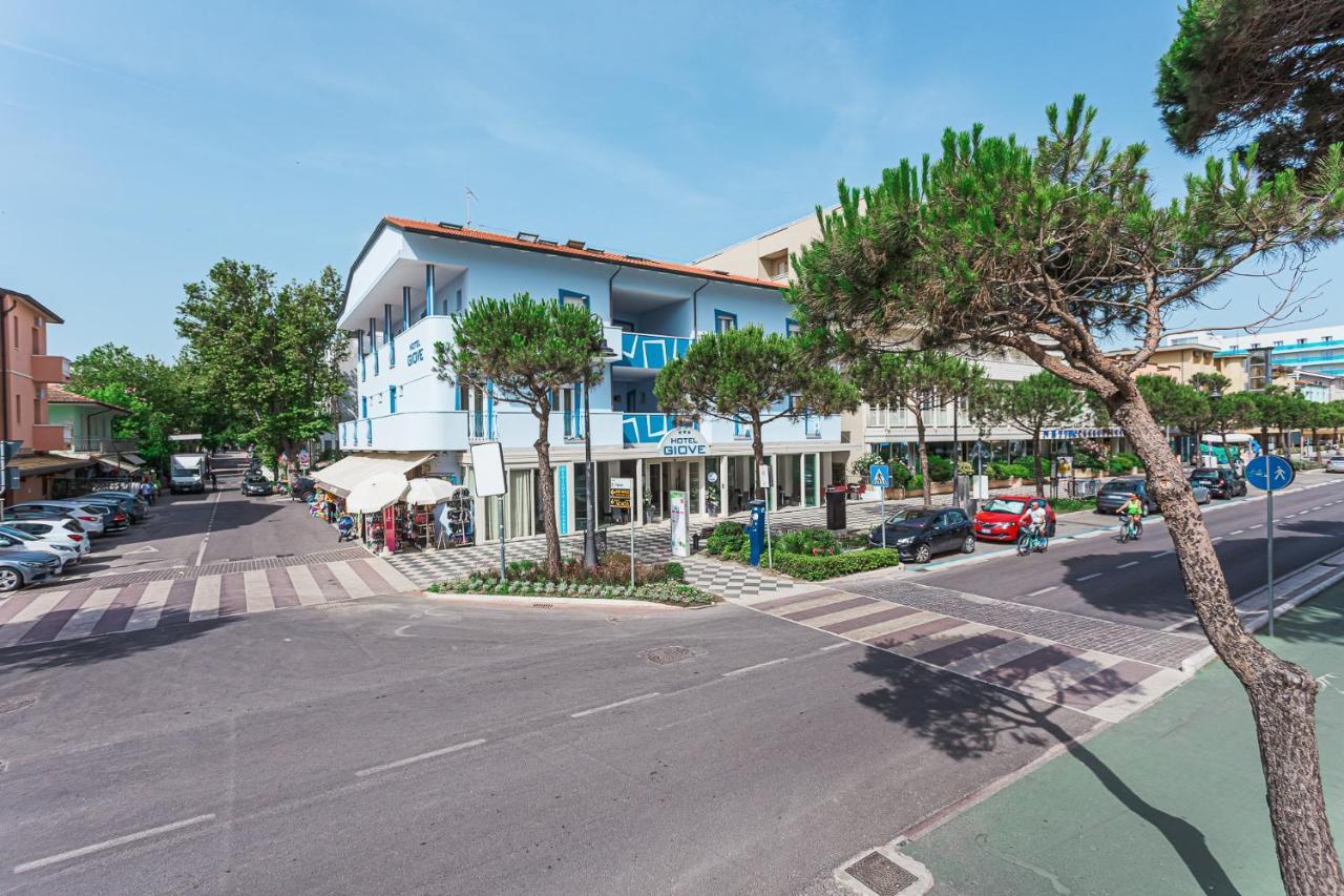 Hotel Giove Dipendenza Hotel Fiamma Cesenatico Exteriör bild