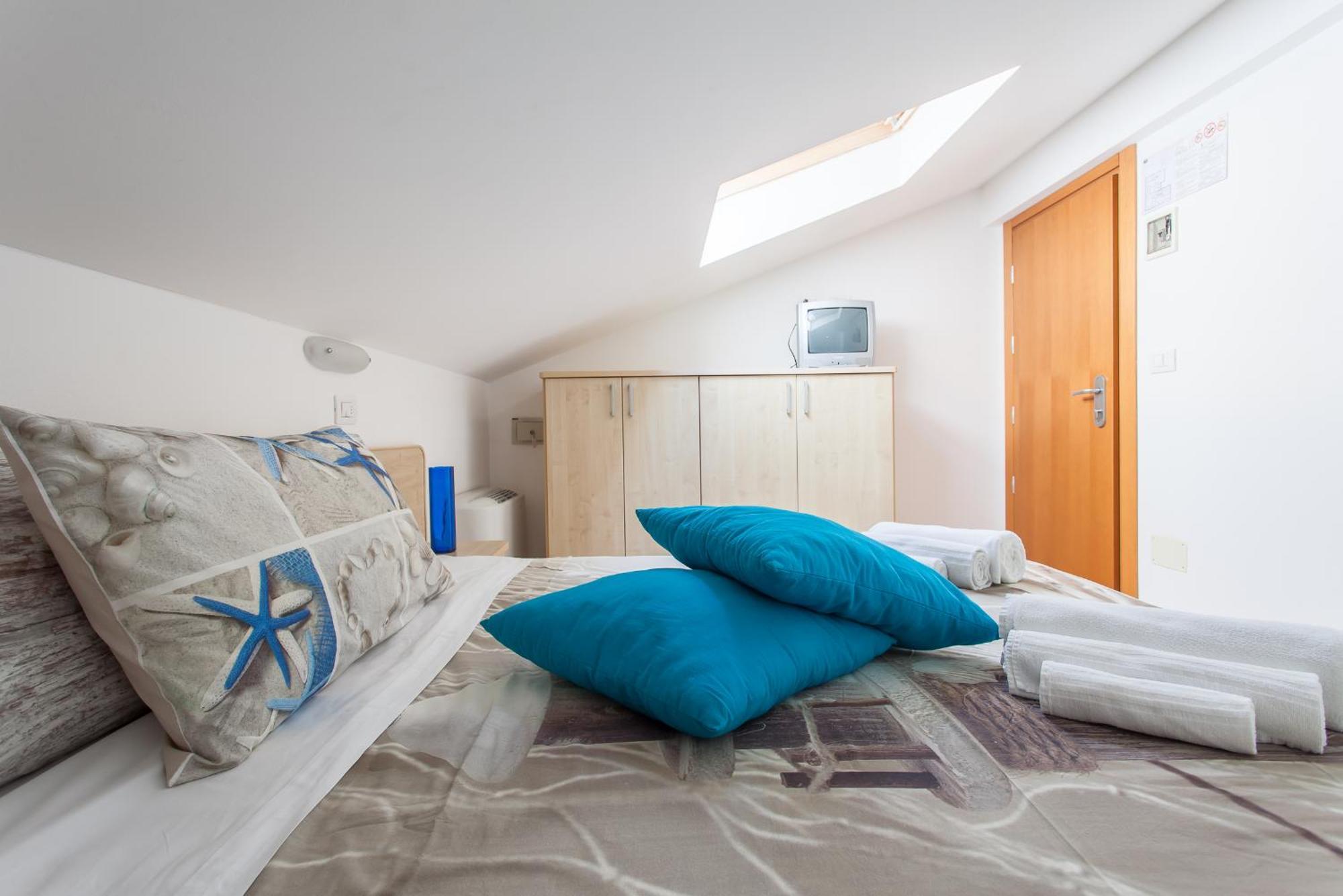 Hotel Giove Dipendenza Hotel Fiamma Cesenatico Rum bild