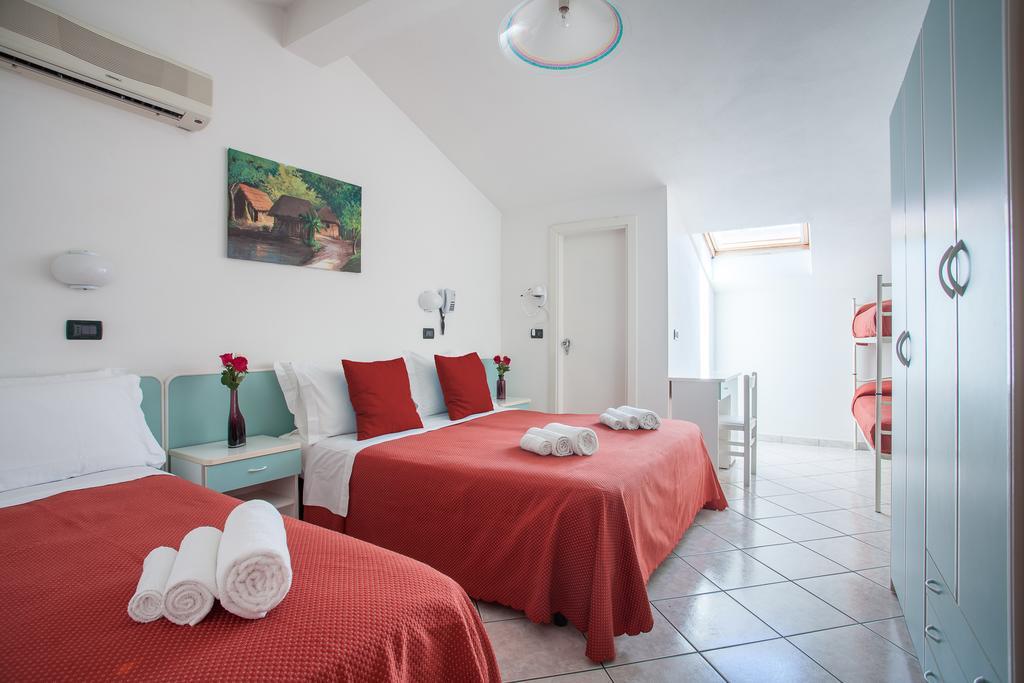 Hotel Giove Dipendenza Hotel Fiamma Cesenatico Exteriör bild